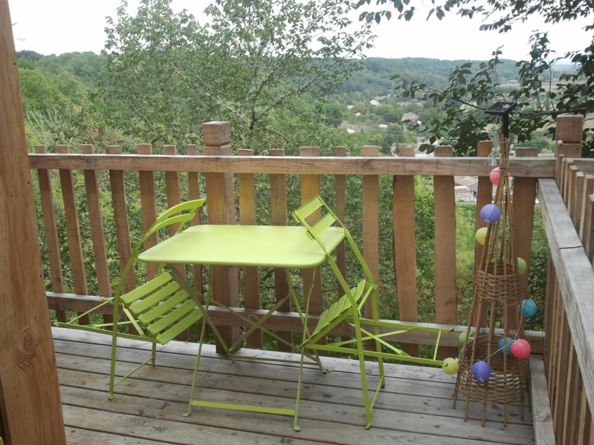 Bed and Breakfast Nuits perchées à Laroque Saint-Antoine-de-Breuilh Exterior foto